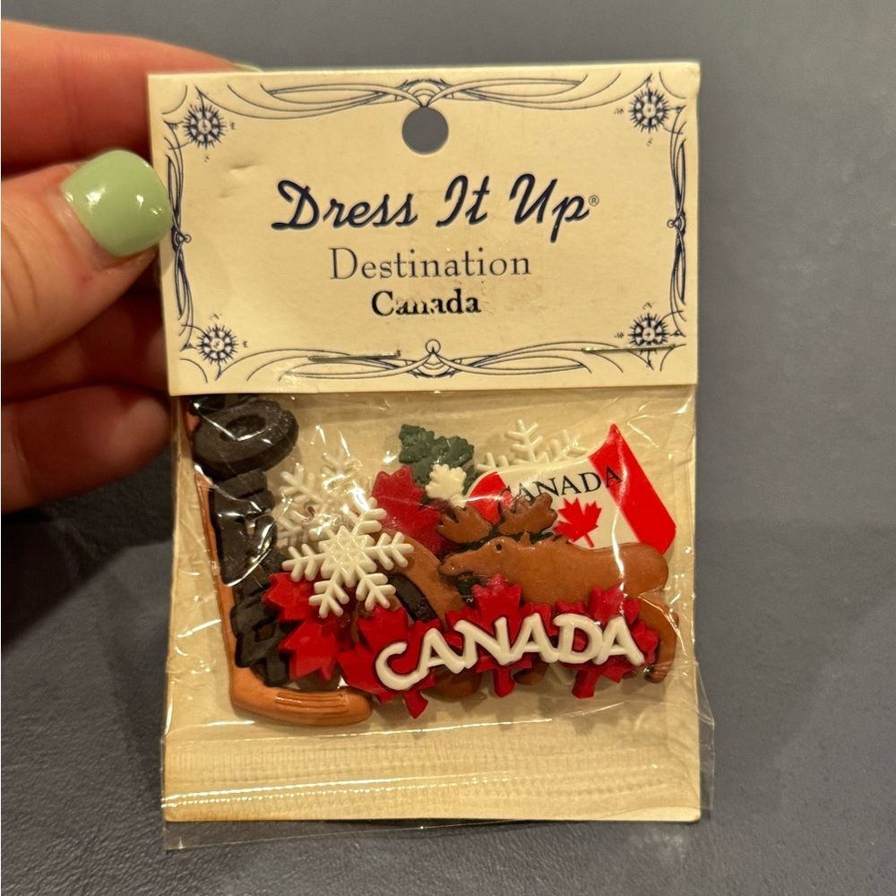 "Dress It Up Destination Canada" novelty buttons embellishments Sealed Package